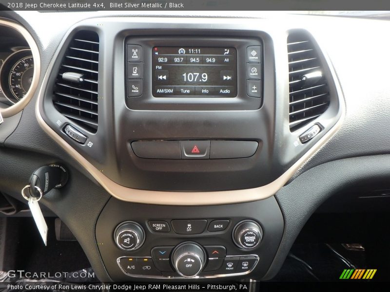 Billet Silver Metallic / Black 2018 Jeep Cherokee Latitude 4x4