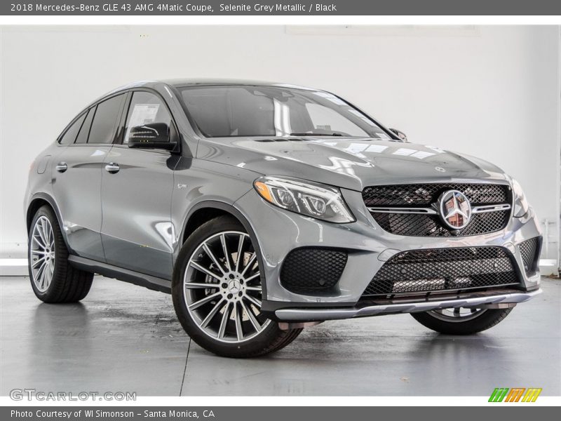 Front 3/4 View of 2018 GLE 43 AMG 4Matic Coupe