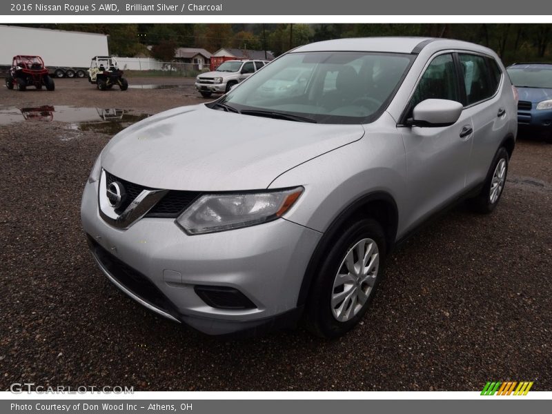 Brilliant Silver / Charcoal 2016 Nissan Rogue S AWD
