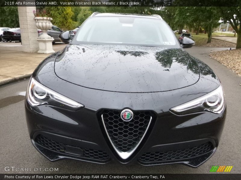 Vulcano (Volcano) Black Metallic / Black/Black 2018 Alfa Romeo Stelvio AWD