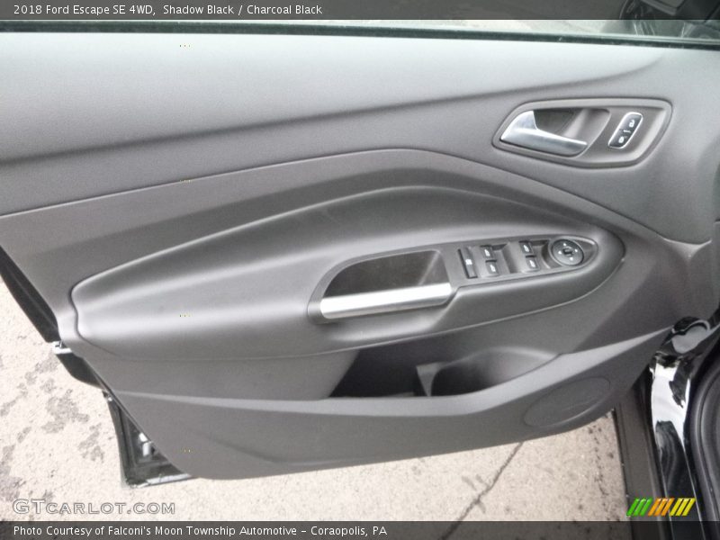 Shadow Black / Charcoal Black 2018 Ford Escape SE 4WD
