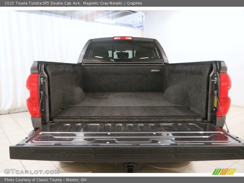 Magnetic Gray Metallic / Graphite 2015 Toyota Tundra SR5 Double Cab 4x4