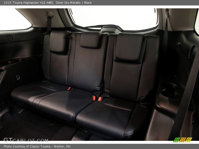Silver Sky Metallic / Black 2015 Toyota Highlander XLE AWD