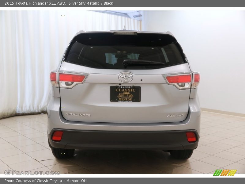 Silver Sky Metallic / Black 2015 Toyota Highlander XLE AWD