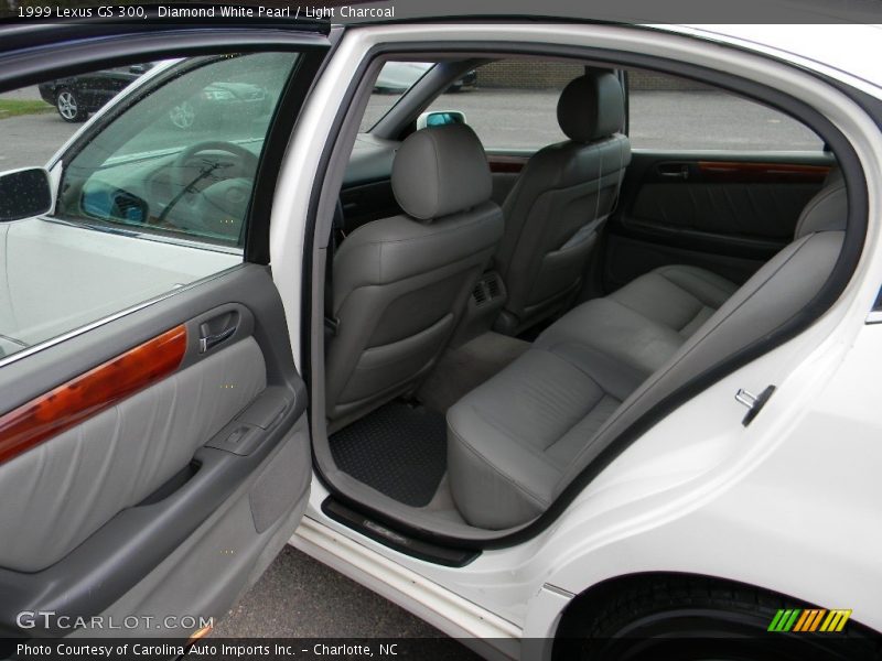 Diamond White Pearl / Light Charcoal 1999 Lexus GS 300