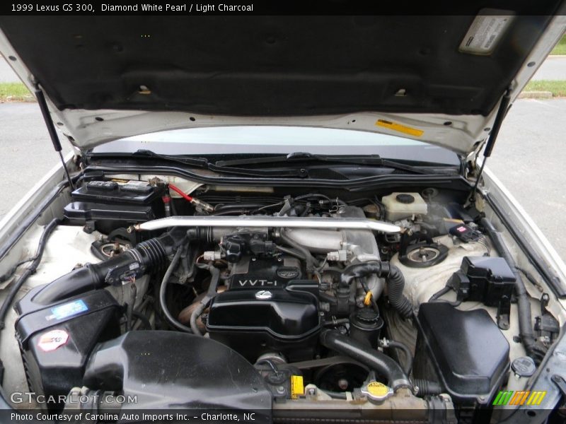 Diamond White Pearl / Light Charcoal 1999 Lexus GS 300