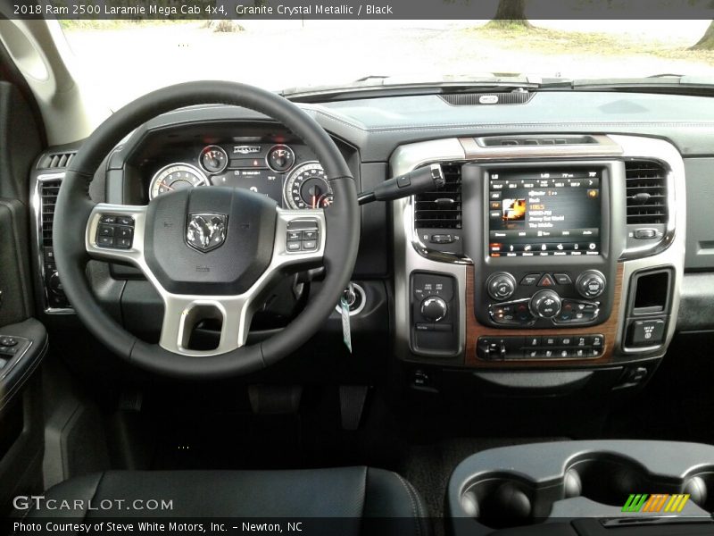 Dashboard of 2018 2500 Laramie Mega Cab 4x4