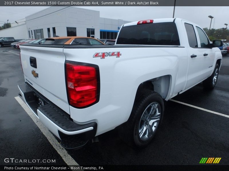 Summit White / Dark Ash/Jet Black 2017 Chevrolet Silverado 1500 Custom Double Cab 4x4