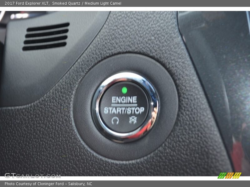 Smoked Quartz / Medium Light Camel 2017 Ford Explorer XLT