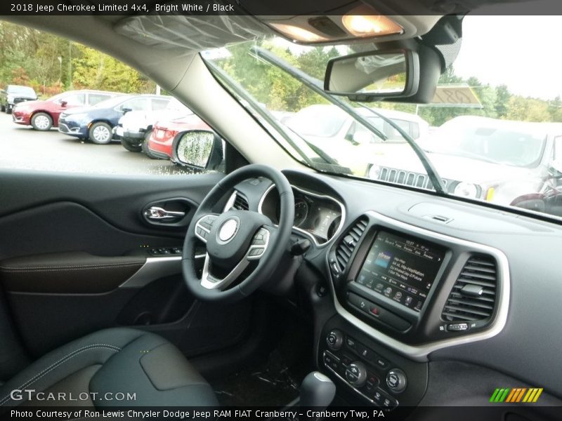 Bright White / Black 2018 Jeep Cherokee Limited 4x4