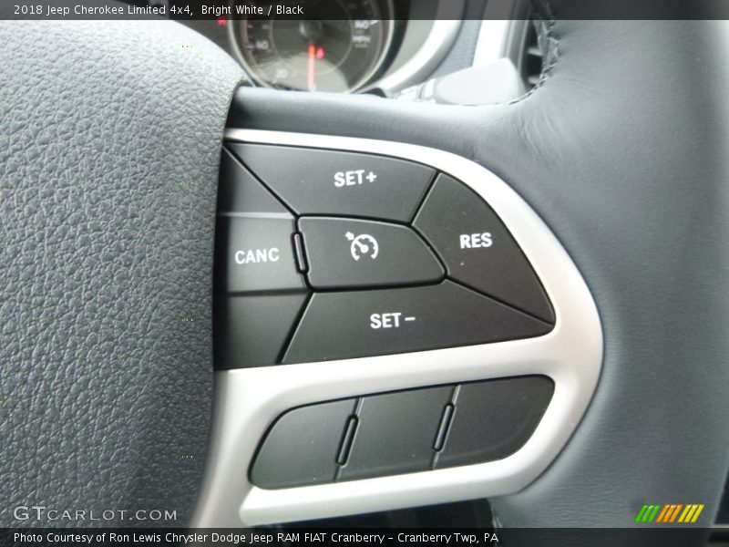 Bright White / Black 2018 Jeep Cherokee Limited 4x4