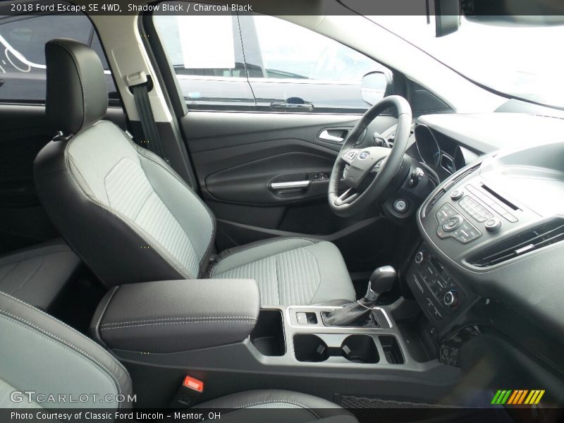 Shadow Black / Charcoal Black 2018 Ford Escape SE 4WD