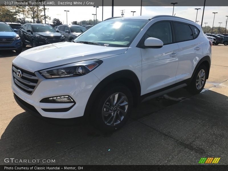 Dazzling White / Gray 2017 Hyundai Tucson SE AWD