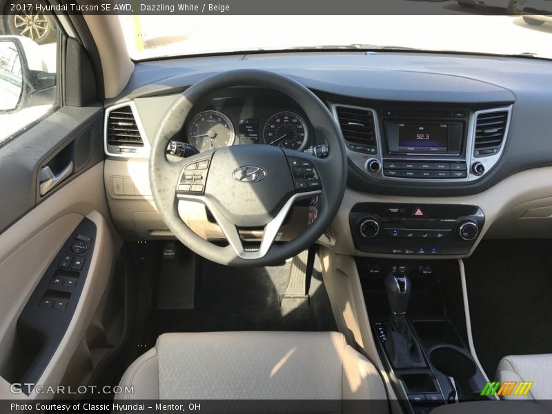 Dazzling White / Beige 2017 Hyundai Tucson SE AWD
