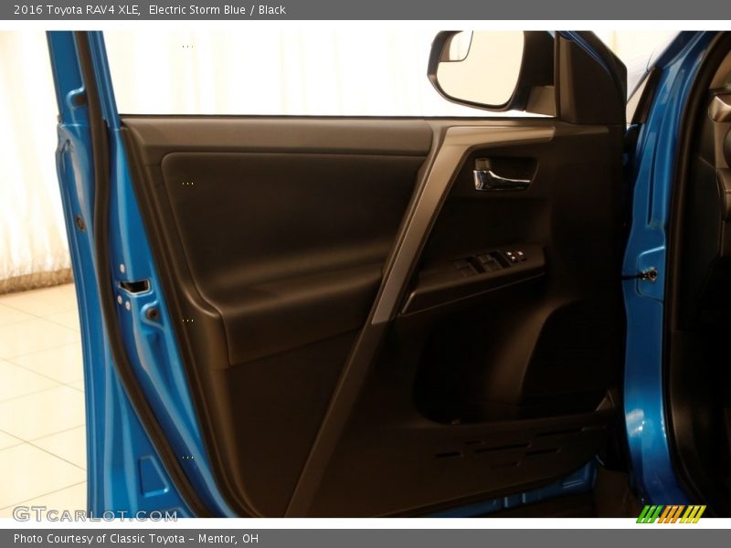 Electric Storm Blue / Black 2016 Toyota RAV4 XLE