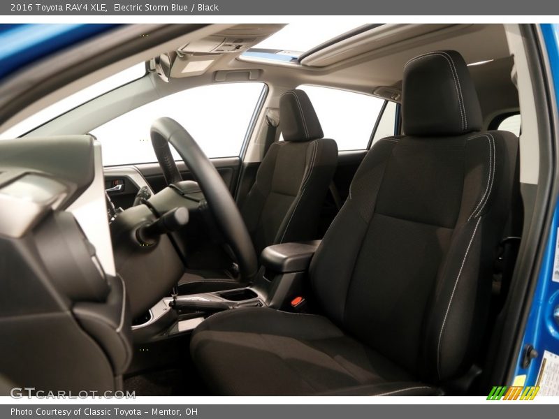 Electric Storm Blue / Black 2016 Toyota RAV4 XLE