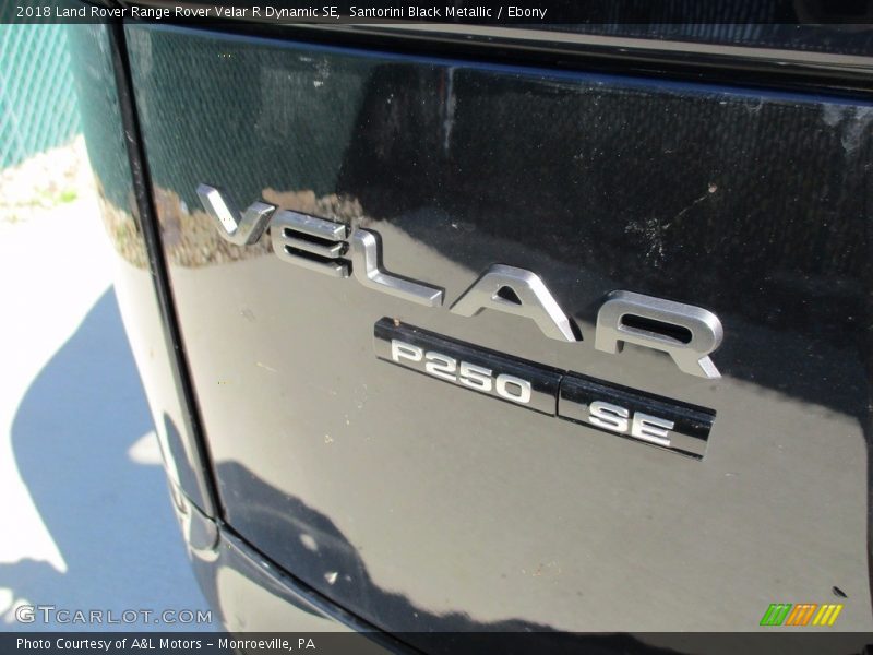 Santorini Black Metallic / Ebony 2018 Land Rover Range Rover Velar R Dynamic SE