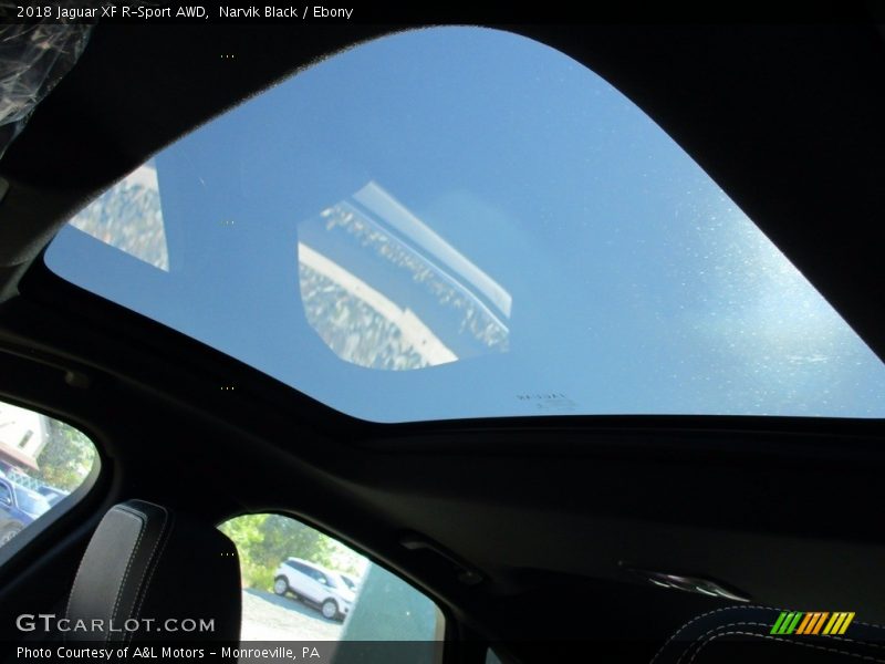 Narvik Black / Ebony 2018 Jaguar XF R-Sport AWD