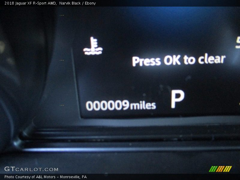 Narvik Black / Ebony 2018 Jaguar XF R-Sport AWD