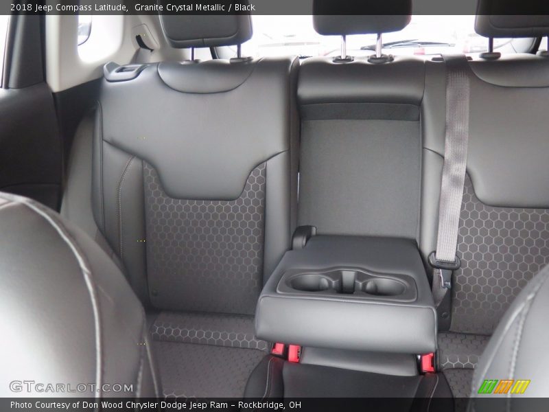 Granite Crystal Metallic / Black 2018 Jeep Compass Latitude