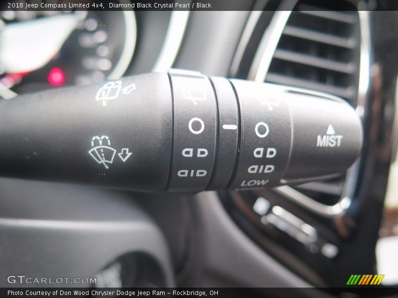 Diamond Black Crystal Pearl / Black 2018 Jeep Compass Limited 4x4