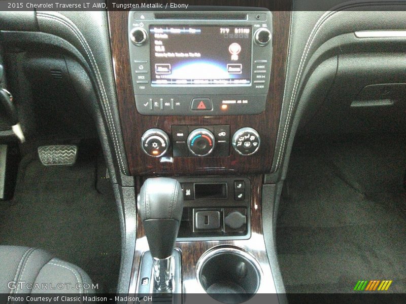 Tungsten Metallic / Ebony 2015 Chevrolet Traverse LT AWD