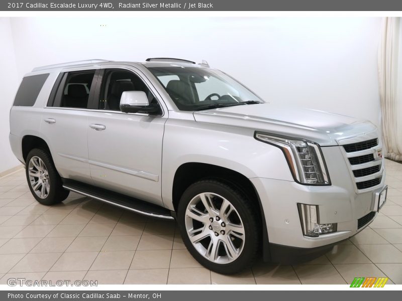 Radiant Silver Metallic / Jet Black 2017 Cadillac Escalade Luxury 4WD