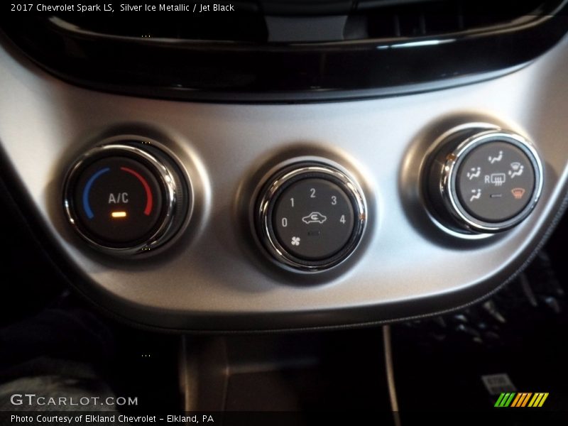 Silver Ice Metallic / Jet Black 2017 Chevrolet Spark LS
