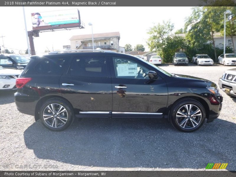 Magnetic Black / Charcoal 2018 Nissan Pathfinder Platinum 4x4
