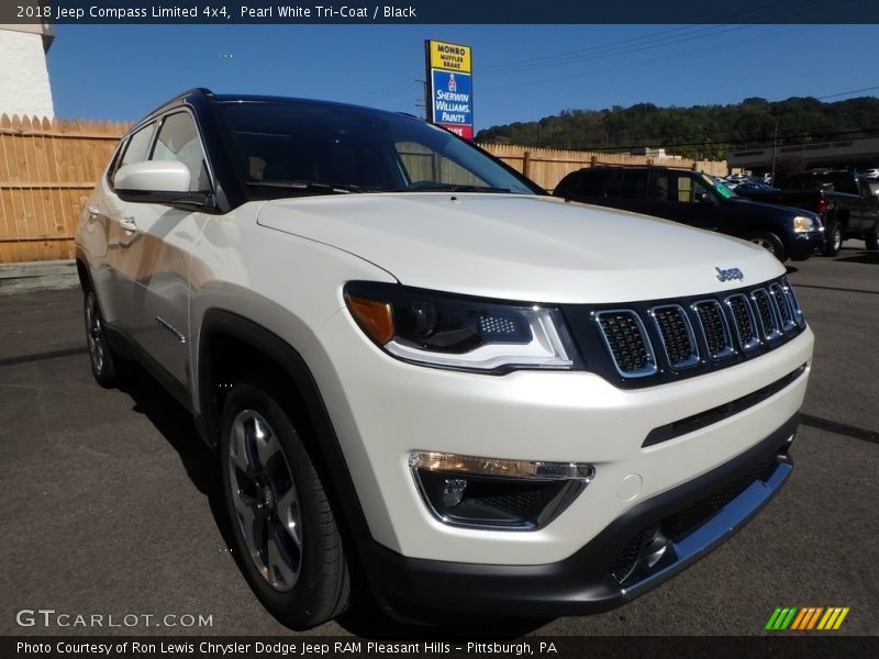 Pearl White Tri–Coat / Black 2018 Jeep Compass Limited 4x4