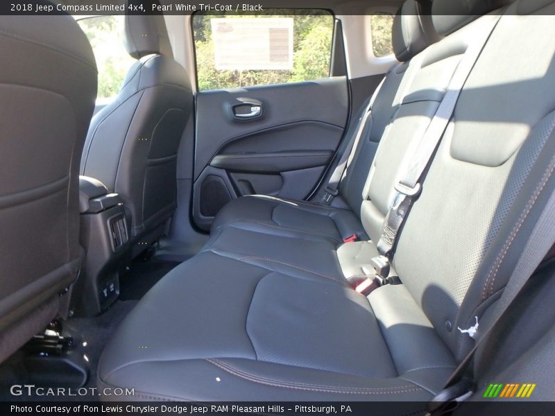 Pearl White Tri–Coat / Black 2018 Jeep Compass Limited 4x4