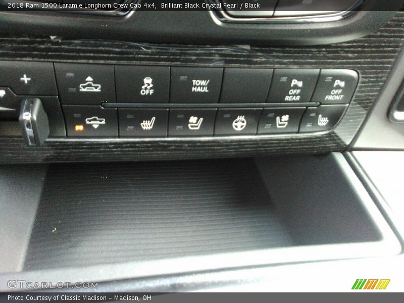 Brilliant Black Crystal Pearl / Black 2018 Ram 1500 Laramie Longhorn Crew Cab 4x4