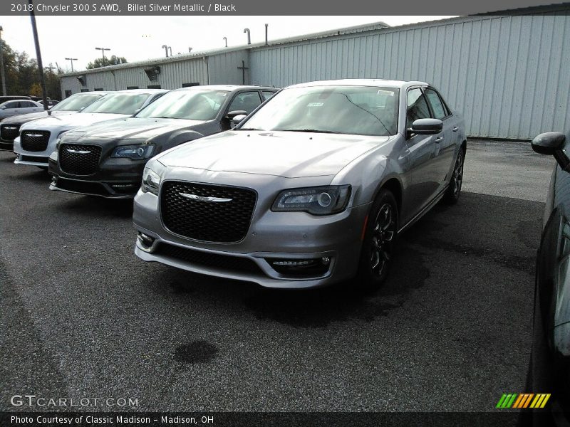 Billet Silver Metallic / Black 2018 Chrysler 300 S AWD