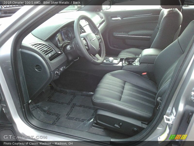 Billet Silver Metallic / Black 2018 Chrysler 300 S AWD