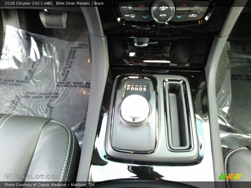 Billet Silver Metallic / Black 2018 Chrysler 300 S AWD