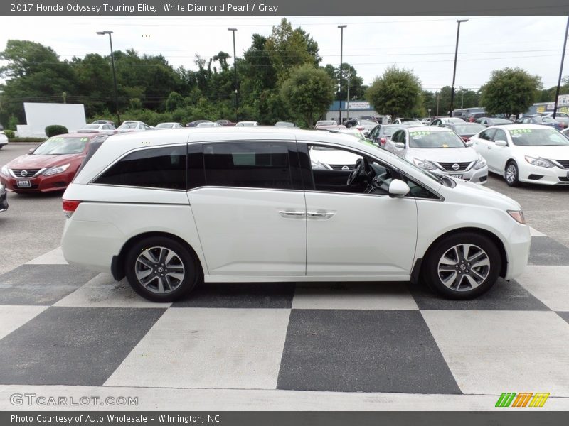 White Diamond Pearl / Gray 2017 Honda Odyssey Touring Elite