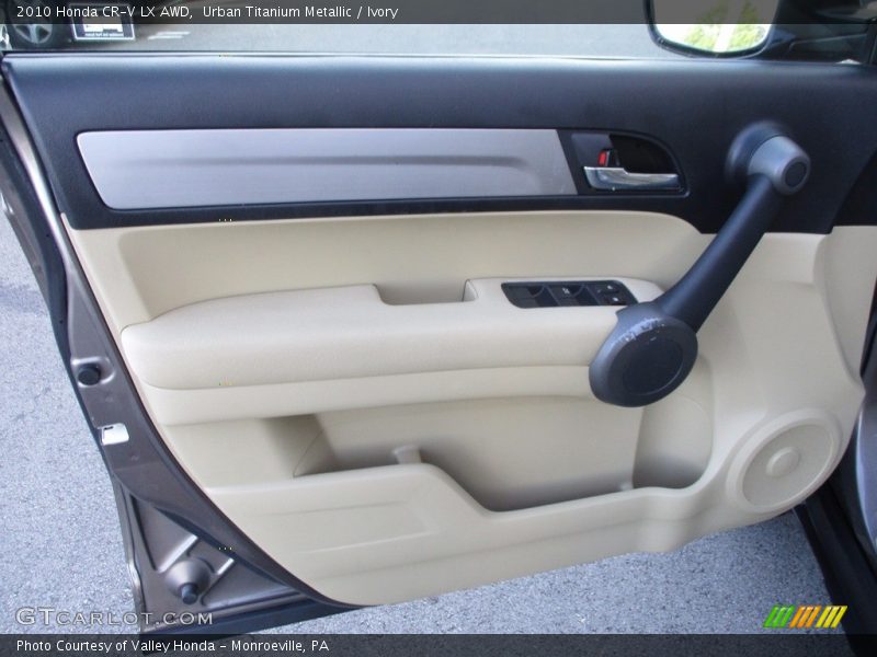 Urban Titanium Metallic / Ivory 2010 Honda CR-V LX AWD