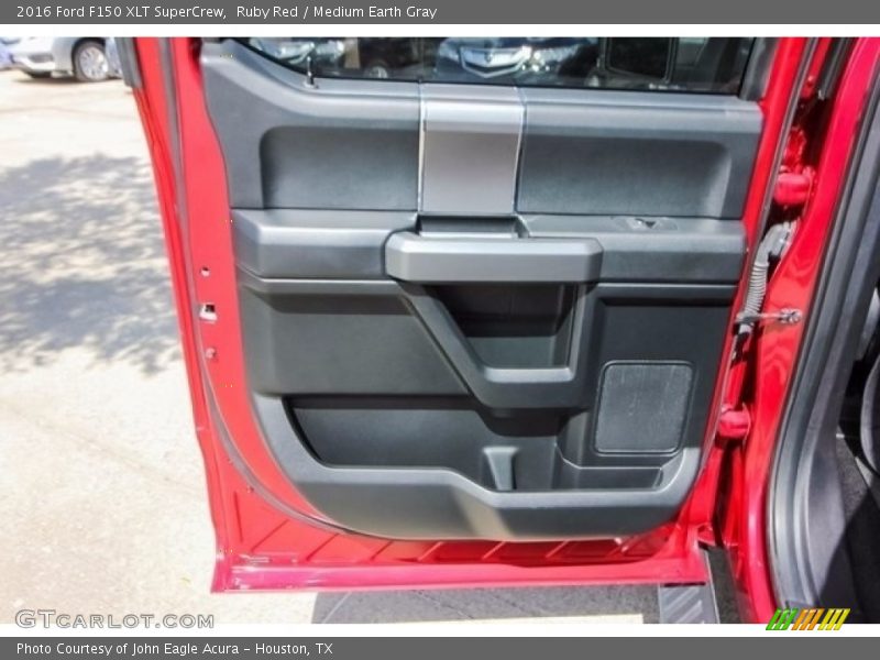Ruby Red / Medium Earth Gray 2016 Ford F150 XLT SuperCrew