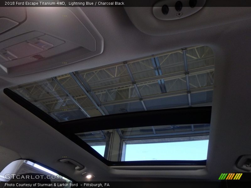 Lightning Blue / Charcoal Black 2018 Ford Escape Titanium 4WD