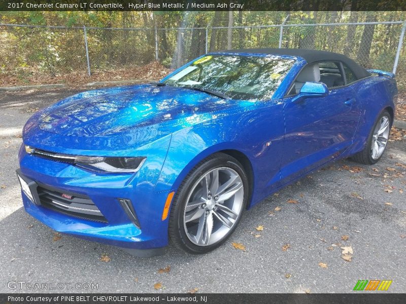 Hyper Blue Metallic / Medium Ash Gray 2017 Chevrolet Camaro LT Convertible