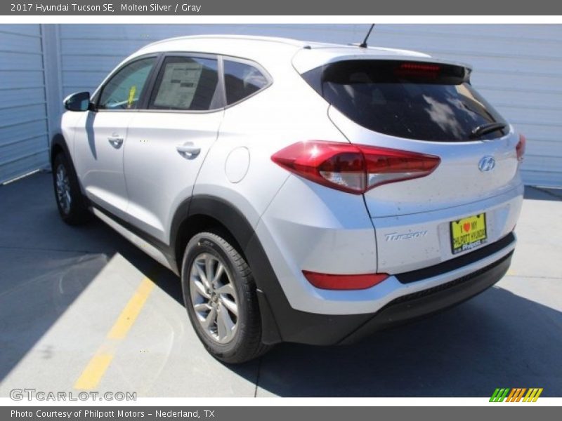 Molten Silver / Gray 2017 Hyundai Tucson SE