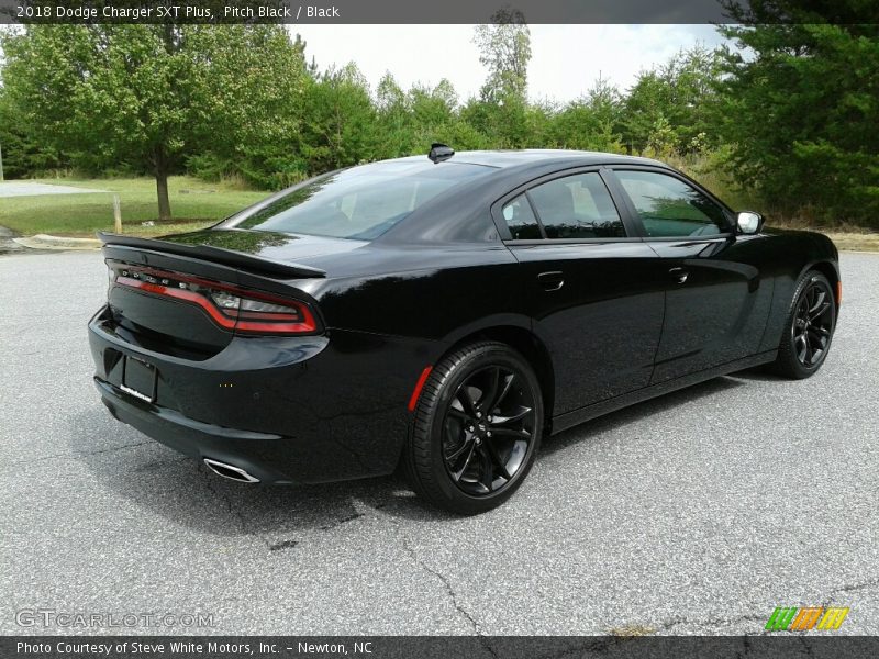 Pitch Black / Black 2018 Dodge Charger SXT Plus