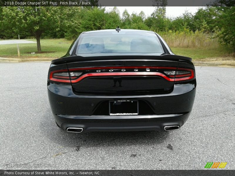 Pitch Black / Black 2018 Dodge Charger SXT Plus