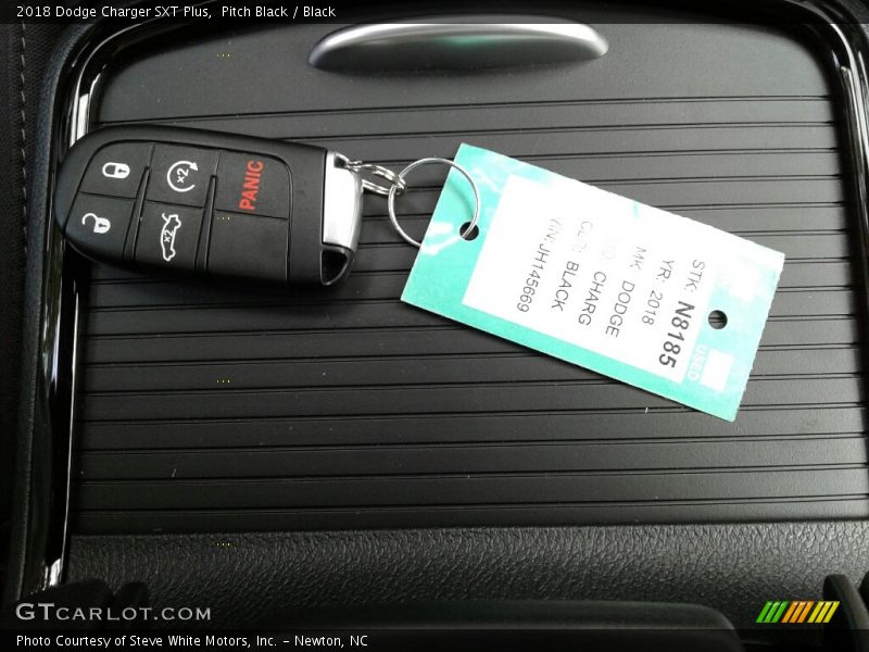 Pitch Black / Black 2018 Dodge Charger SXT Plus