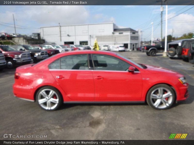 Tornado Red / Titan Black 2016 Volkswagen Jetta GLI SEL