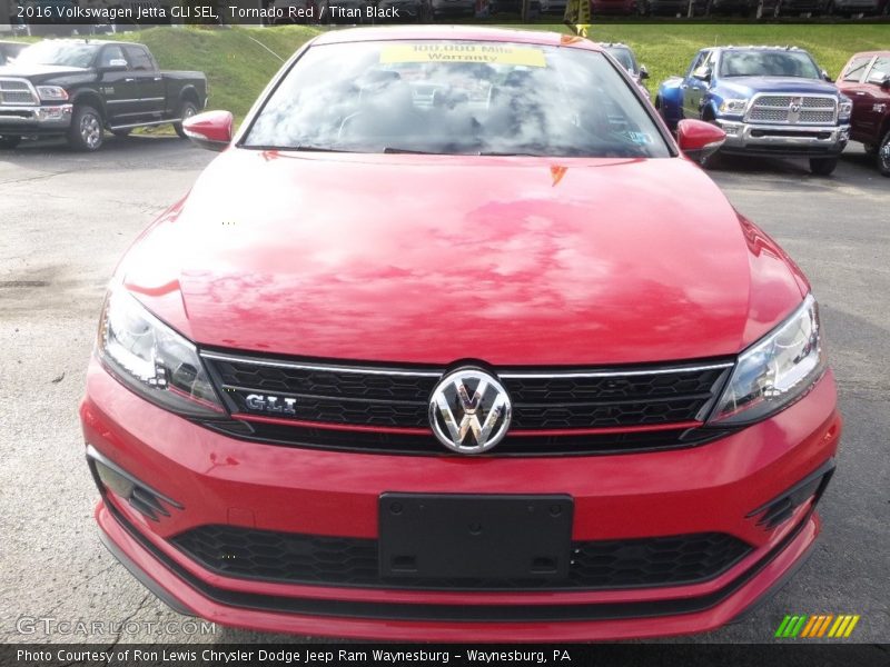 Tornado Red / Titan Black 2016 Volkswagen Jetta GLI SEL