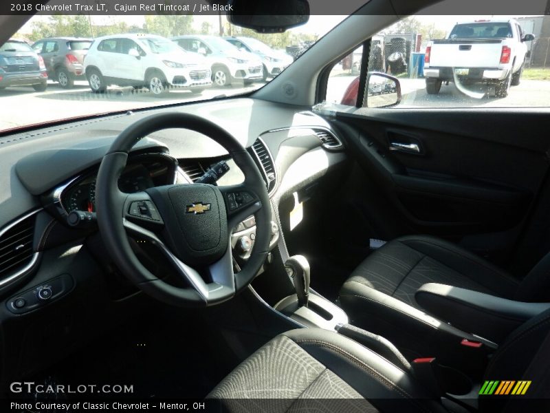Cajun Red Tintcoat / Jet Black 2018 Chevrolet Trax LT