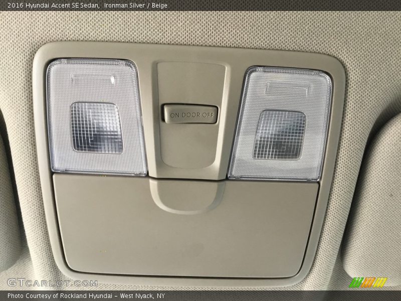 Ironman Silver / Beige 2016 Hyundai Accent SE Sedan