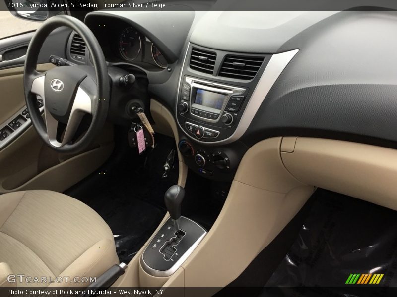 Ironman Silver / Beige 2016 Hyundai Accent SE Sedan
