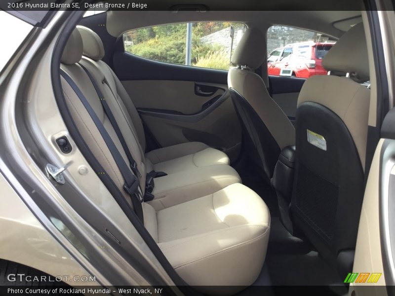 Desert Bronze / Beige 2016 Hyundai Elantra SE